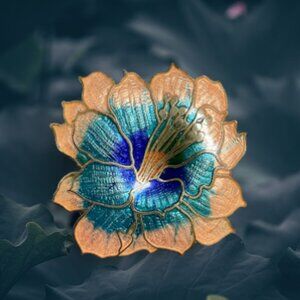 Vintage Cloisonne Enamel Hibiscus Blossom Brooch Blue & Peach Floral